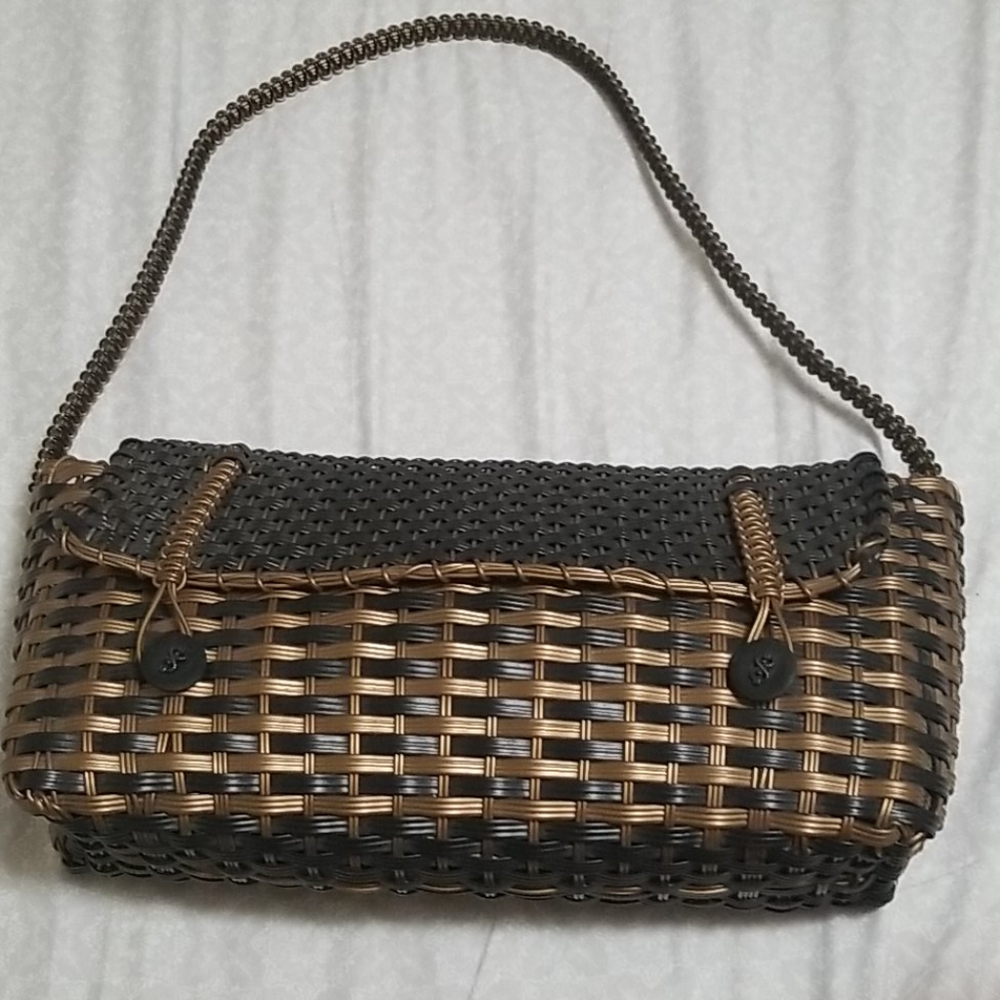 Basket woven bag